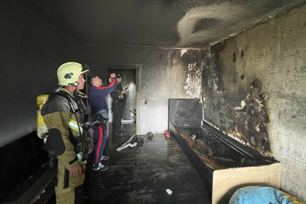 В Дарницком районе Киева горело 25-этажное здание