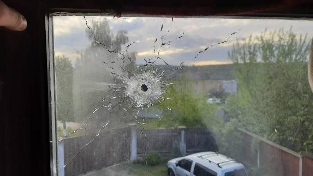 В Киевской области местный житель открыл стрельбу по жилым домам