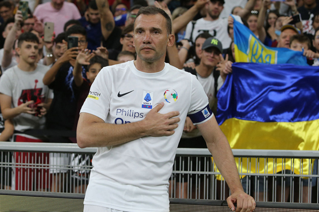 Состоялся матч звезд футбола с участием знаменитого киевского динамовца