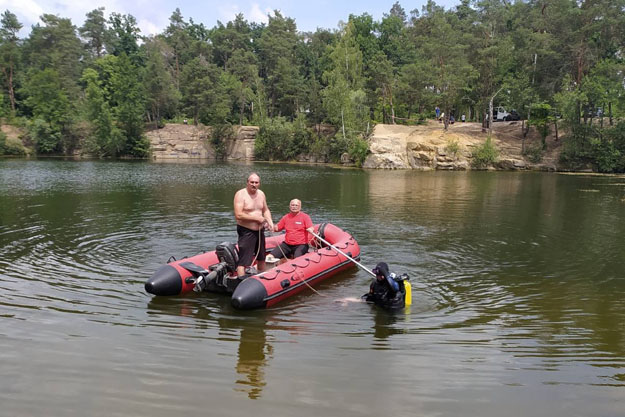 В Киевской области в озере утонул мужчина