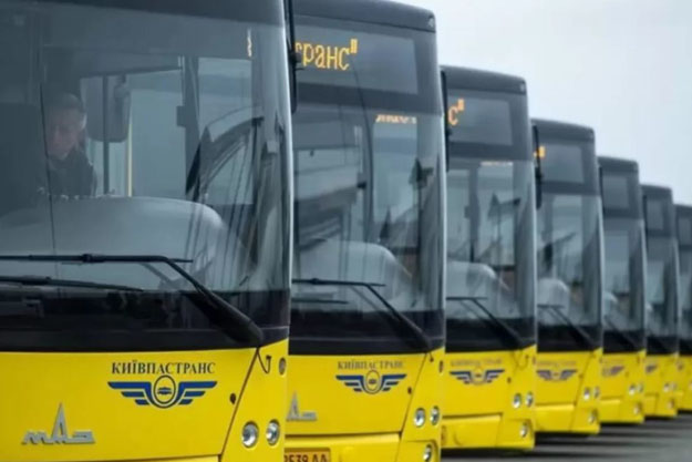 В Деснянском районе Киева возобновили работу автобусного маршрута №11, остановлена работа маршрута №10