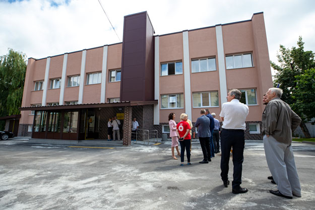В Шевченковском районе Киева работает новый территориальный центр социального обслуживания граждан (фото)