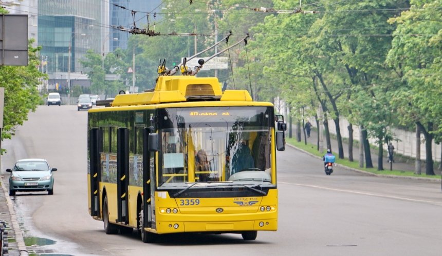 В Києві відновили роботу декілька тролейбусних маршрутів