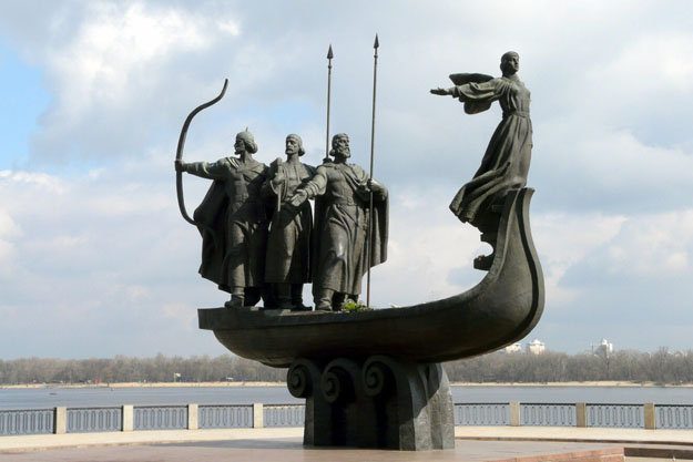 Знаменитые киевляне. Автор культового киевского памятника Васили Бородай