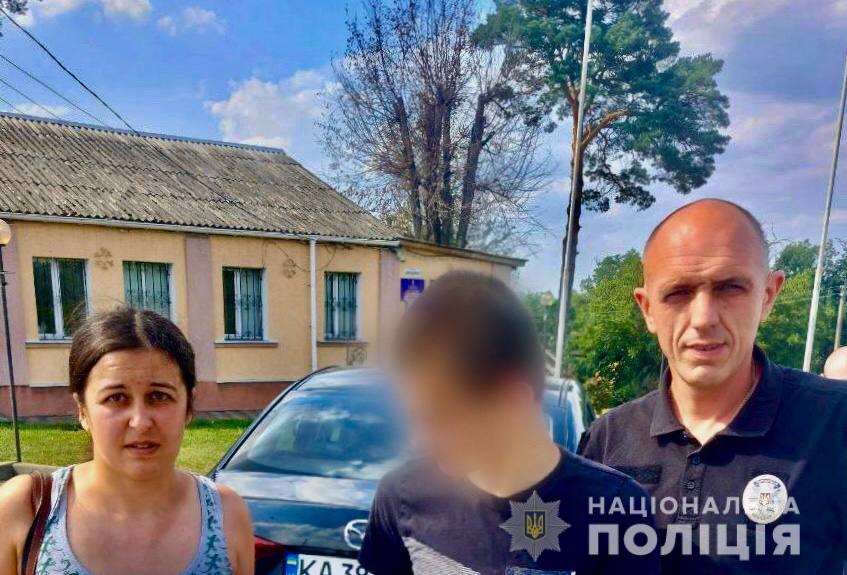 В Київській області правоохоронці менш ніж за годину розшукали зниклого 16-річного підлітка