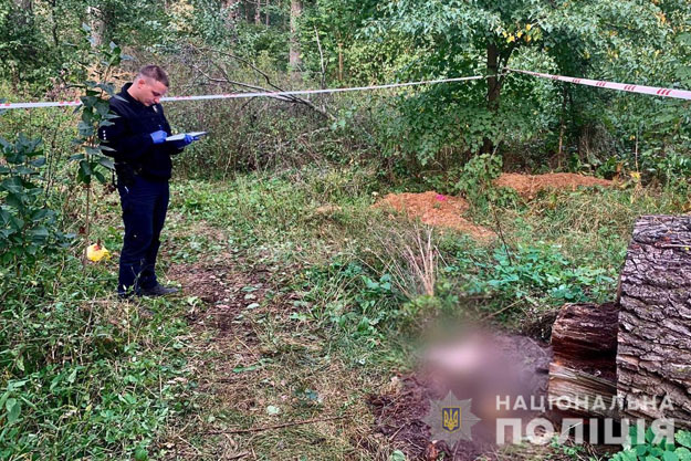 В Мощуне нашли останки убитого военными РФ человека
