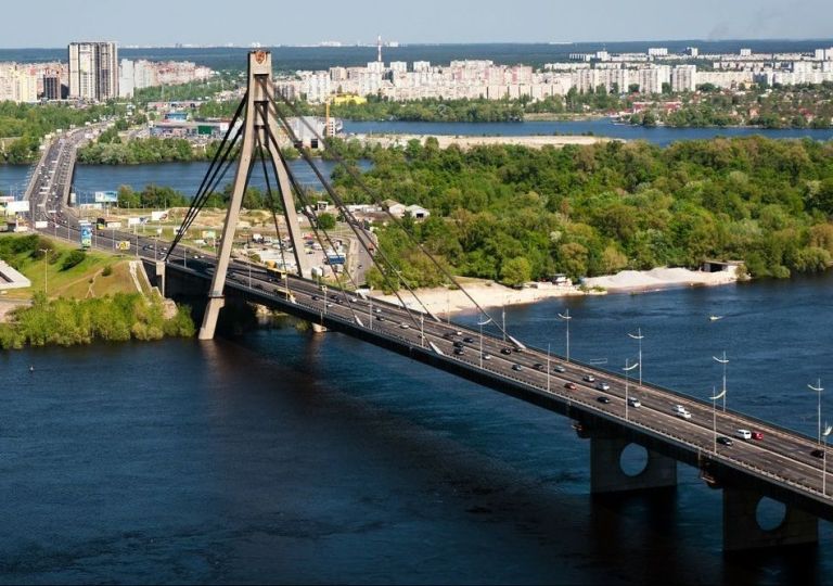 Северный мост в Киеве предлагают переименовать в честь генерала Залужного