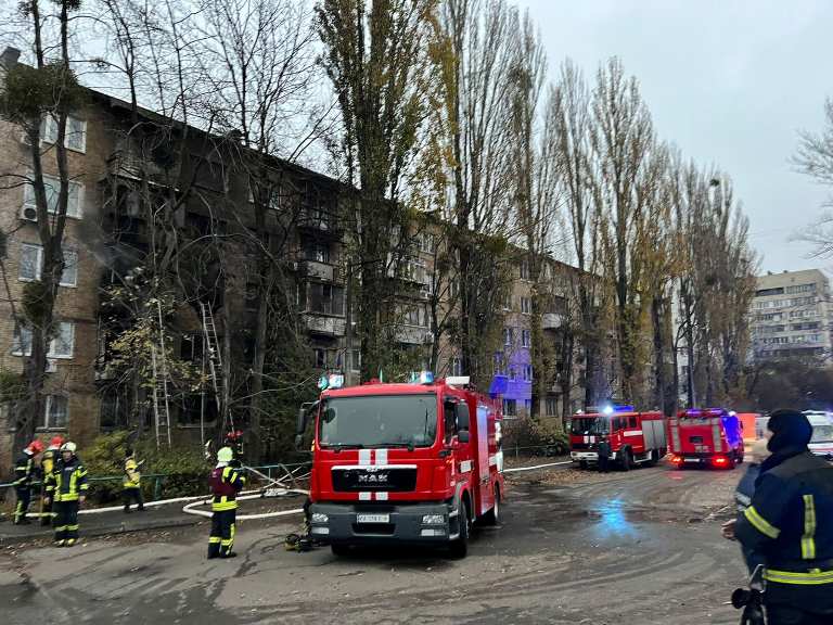 Ракетный удар по Киеву: в доме на Печерске погиб человек
