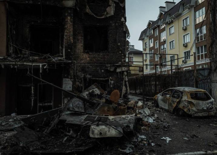 В Ірпені демонтують будинок, зруйнований окупантами