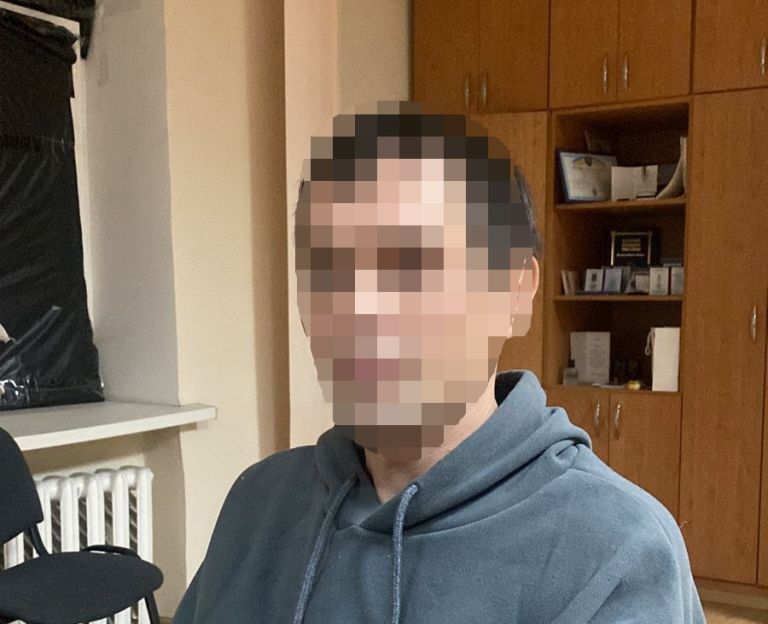 В Киеве грабитель нападал на женщин: его будут судить