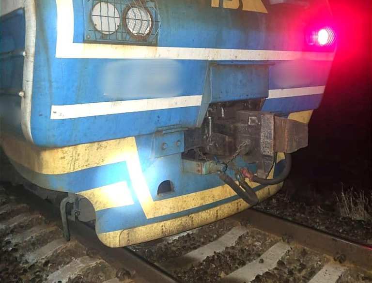 Под Киевом мужчина погиб, попав под поезд