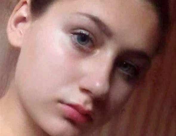Ушла из дома и не вернулась: в Киевской области пропала девочка