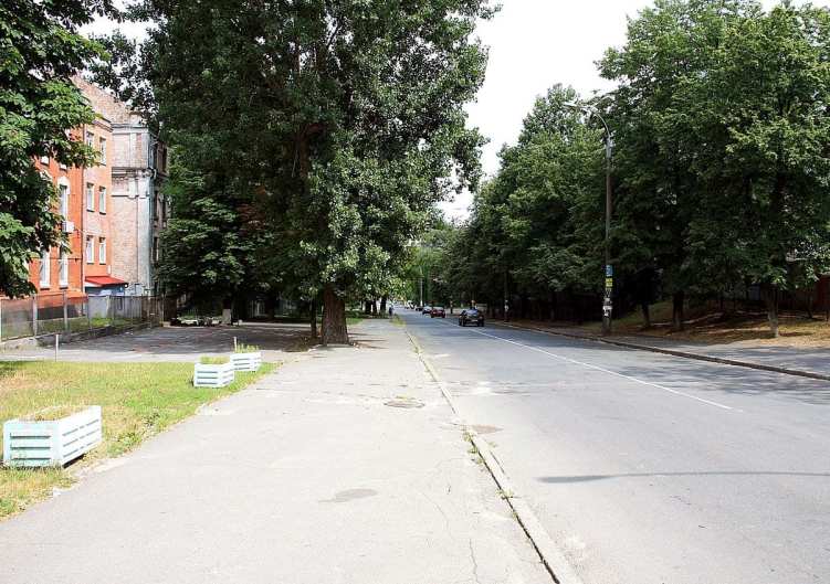 Улице на Лукьяновке вернули историческое название