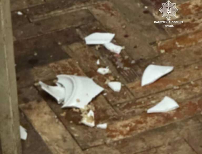 В Киеве мужчина тарелкой разбил голову сожительнице