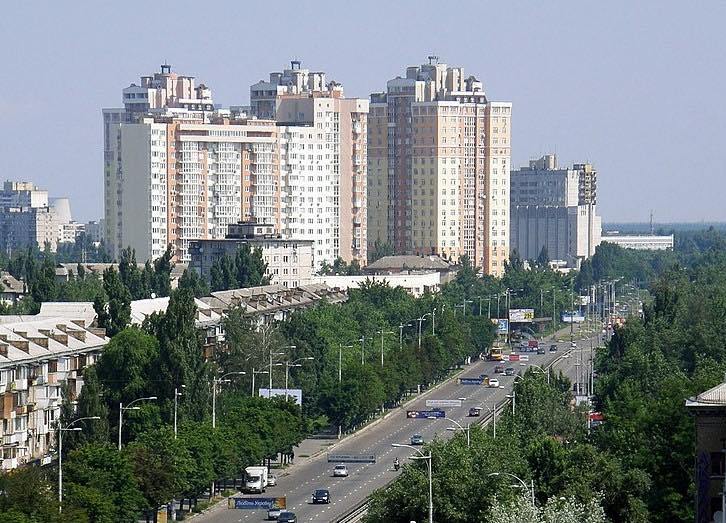 Проспект у Києві перейменували на честь знаменитого космонавта