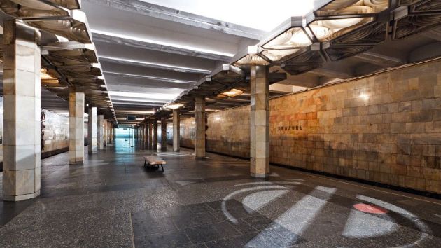 На станції метро "Оболонь" змінюється робота вестибюлів