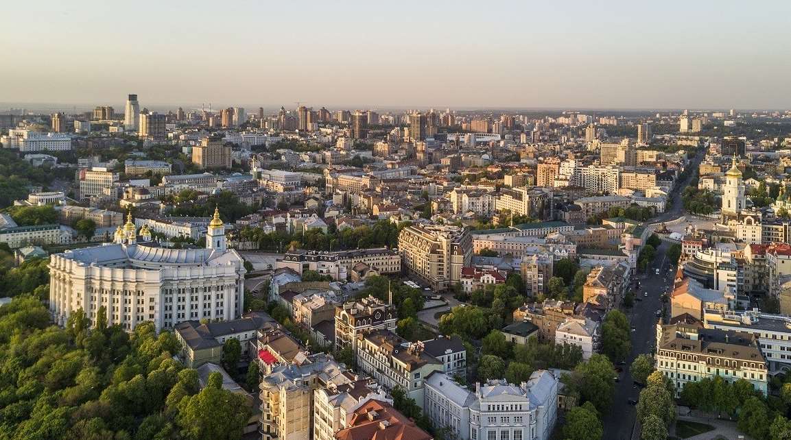 В Киеве успешно прошли первые электронные земельные торги