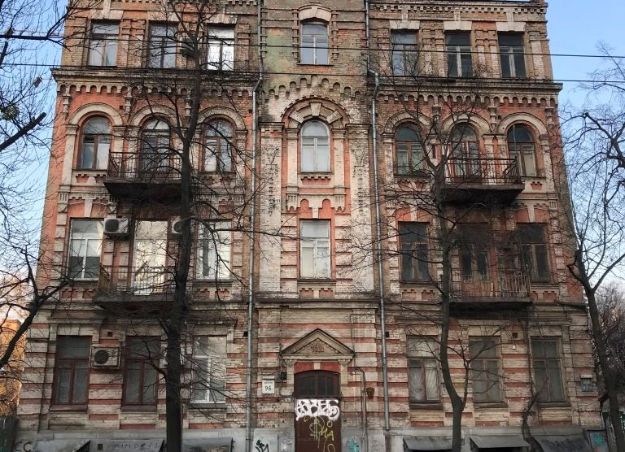 В Киеве отреставрируют старинный дом, где жил Саксаганский