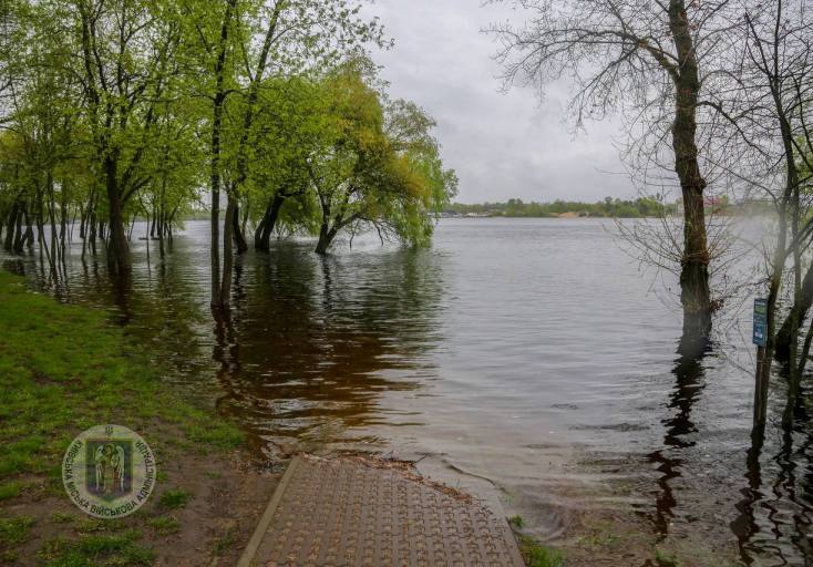 Паводок в Киеве: уровень воды в Днепре снижается