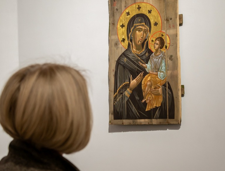 У Києві відкрилась виставка незвичних ікон