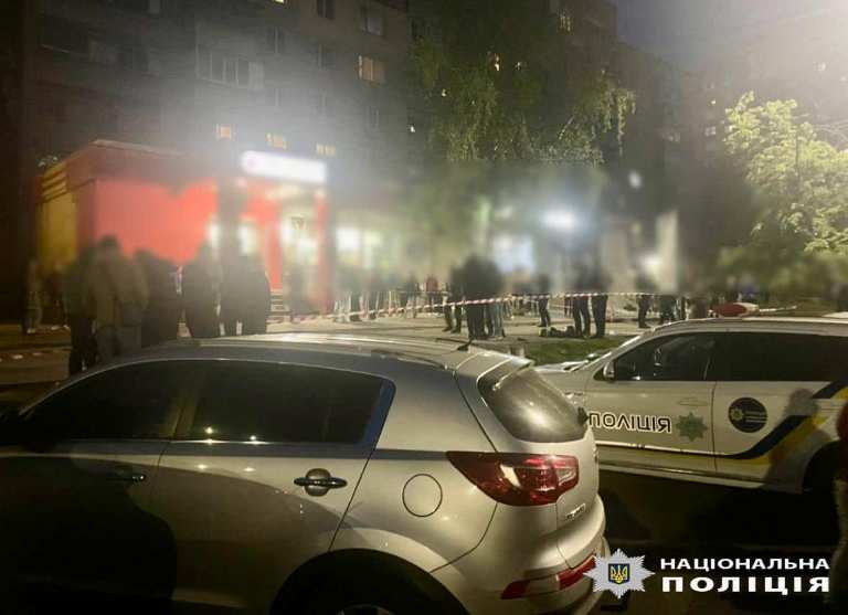 В Броварах на улице взорвали гранату: ранен полицейский