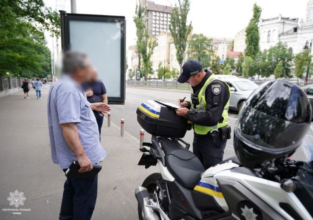У Києві п'яний водій вчинив потрійне ДТП