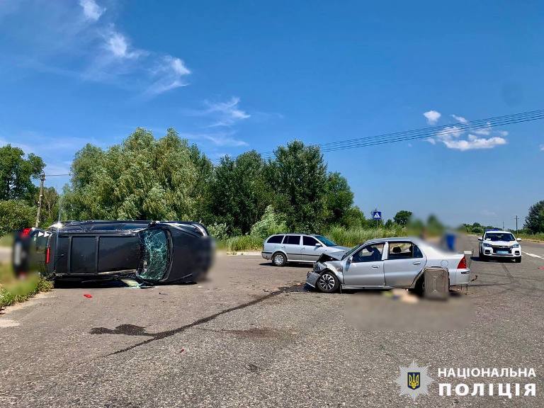 На Київщині – ДТП, серед постраждалих діти