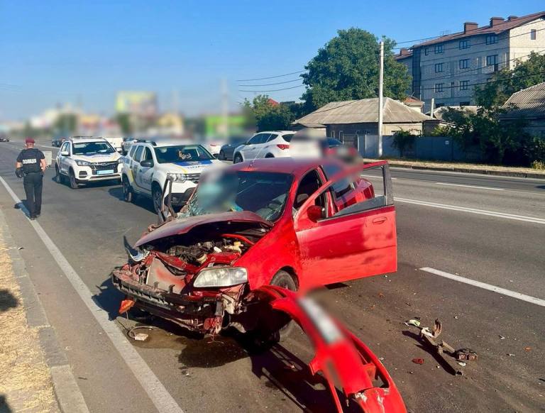 розбита автівка