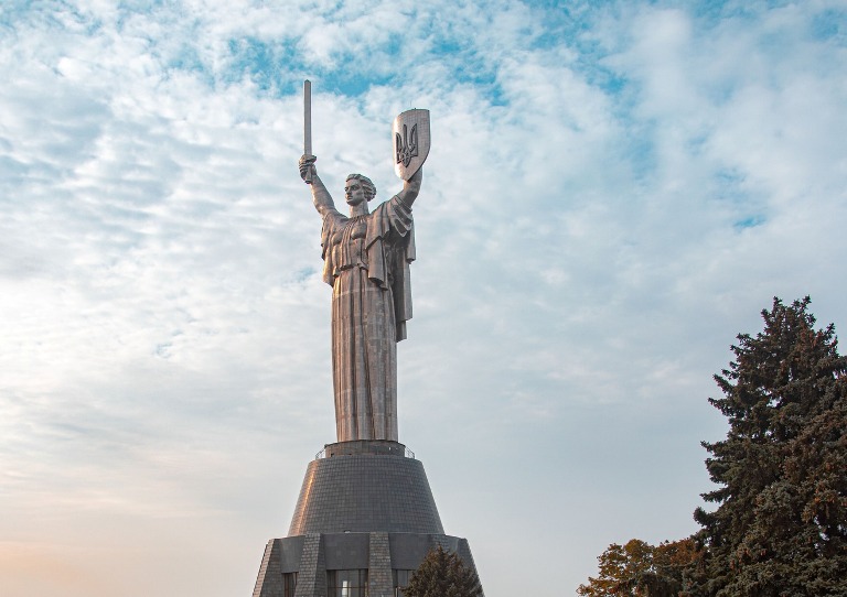 Родина-мать