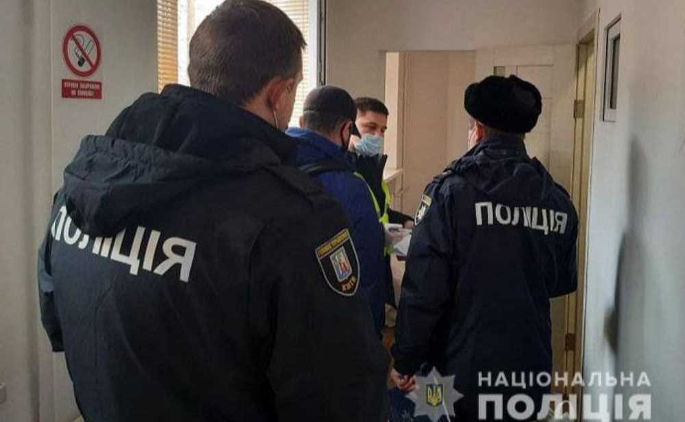 Убийство в хостеле в Киеве: нападавший нанес мужчине 47 ударов ножом