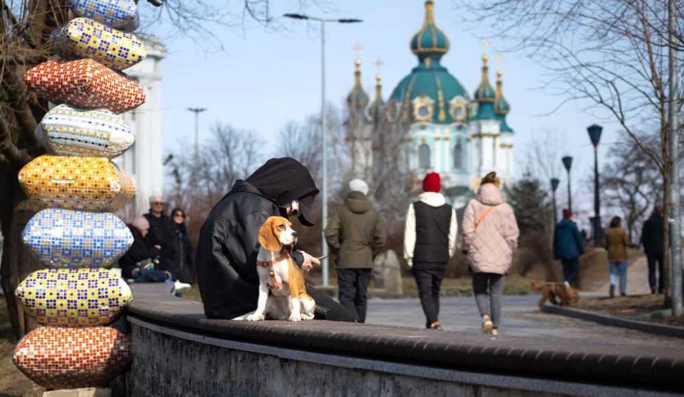 Киев планирует завершить обустройство пешеходного маршрута на Пейзажной аллее и возвести укрытие