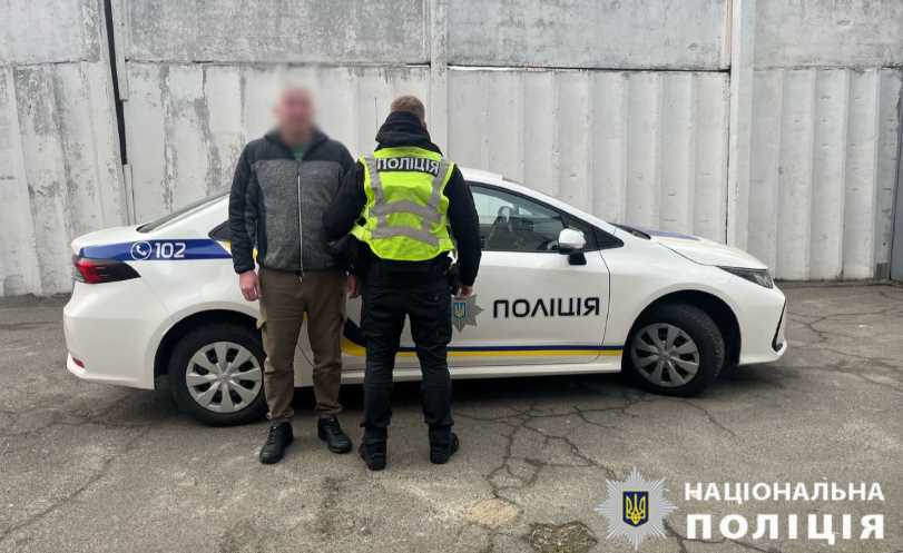 У Києві судитимуть водія, який побив інспектора з паркування