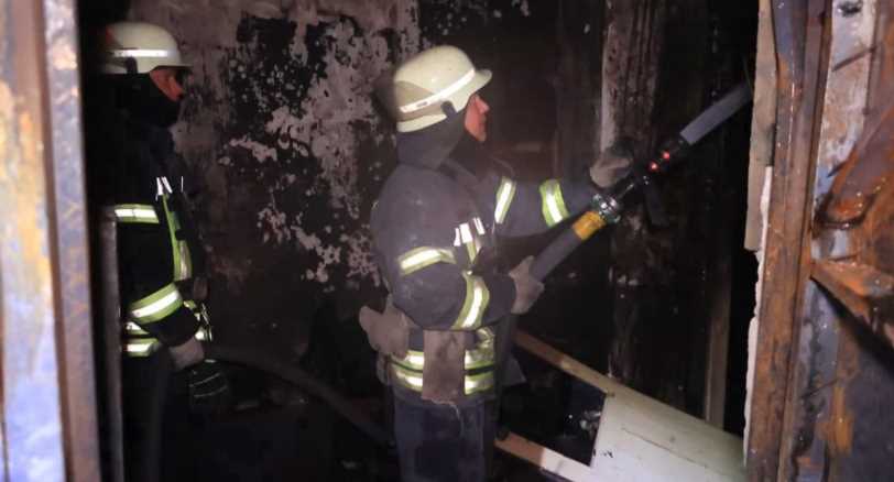 У Києві вночі вибухнула граната в квартирі: господаря госпіталізували