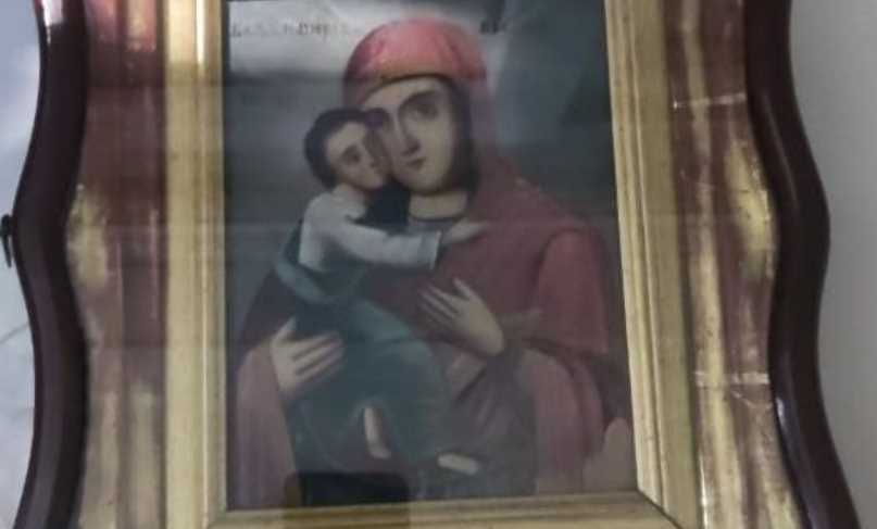 Житель Киева пытался вывезти за границу старинную икону