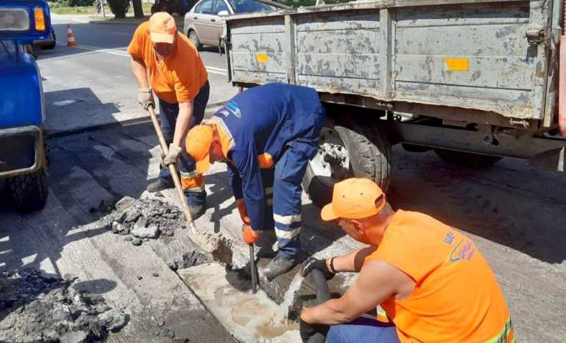 На вулиці у Шевченківському районі відремонтують дощову каналізацію