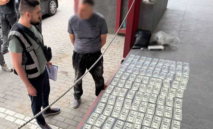 Полиция задержала организатора "туров" для уклонистов
