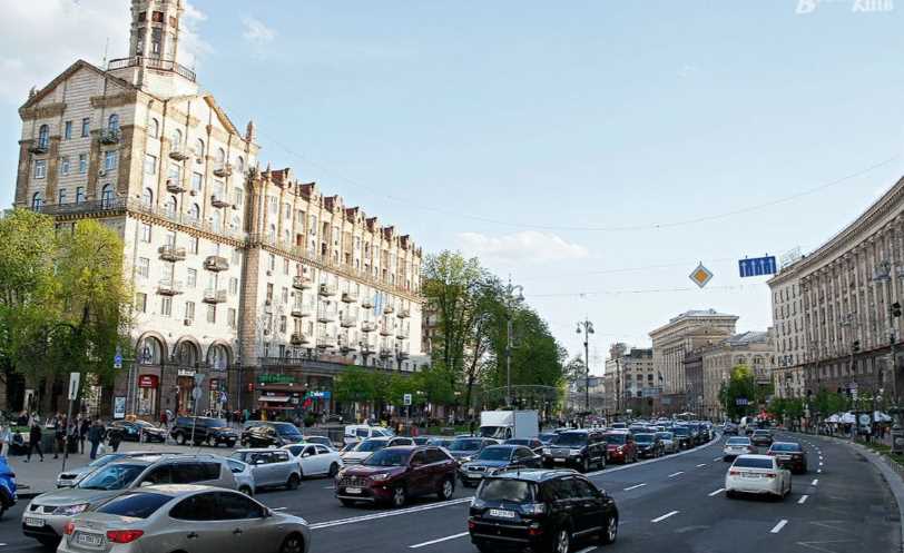 В КГВА решили перекрывать Крещатик во время минуты молчания
