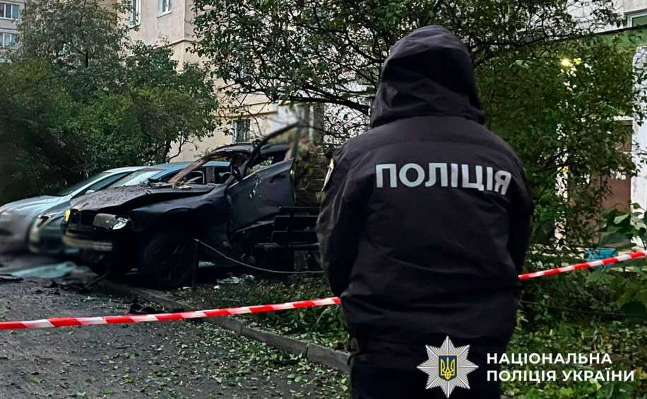 Сиденье заложено взрывчаткой: правоохранители выясняют обстоятельства взрыва машины в Киеве