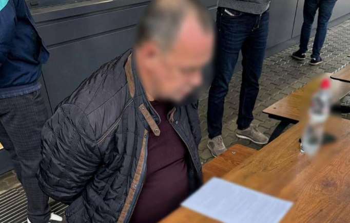 Полиция задержала двух чиновников Госпродпотребслужбы в Киевской области