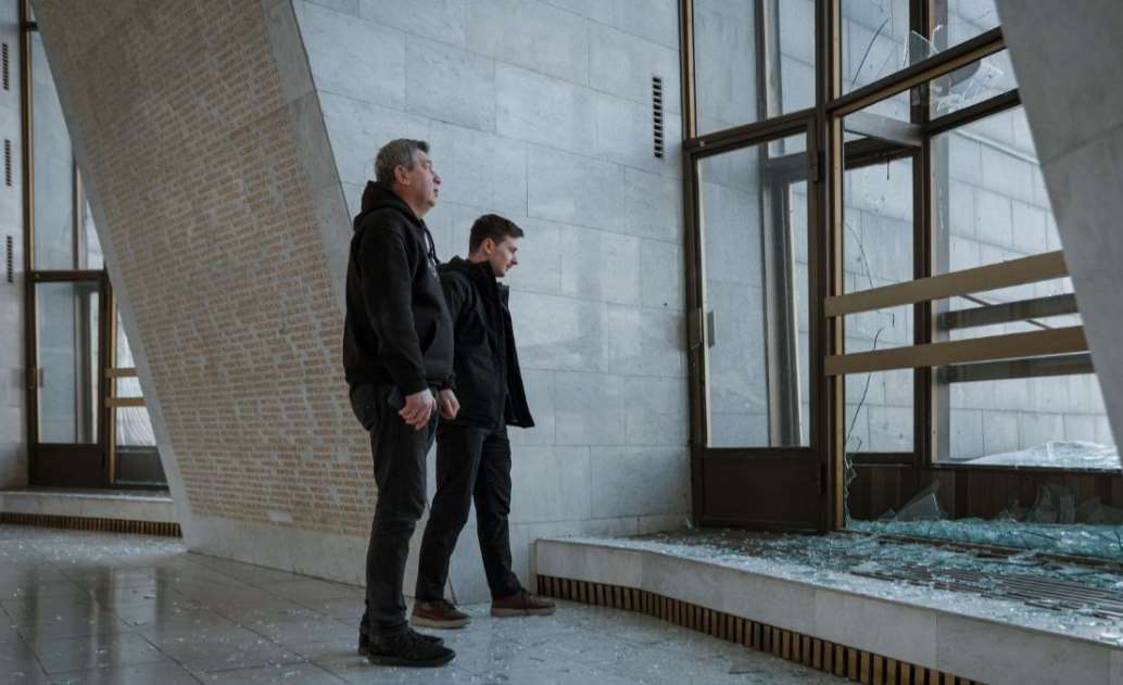 Россия повредила подножие монумента «Родина-мать» в Киеве