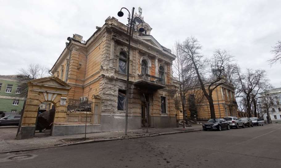 Из-за российской агрессии в Киеве и области повреждены 172 памятника культурного наследия, — Минкульт