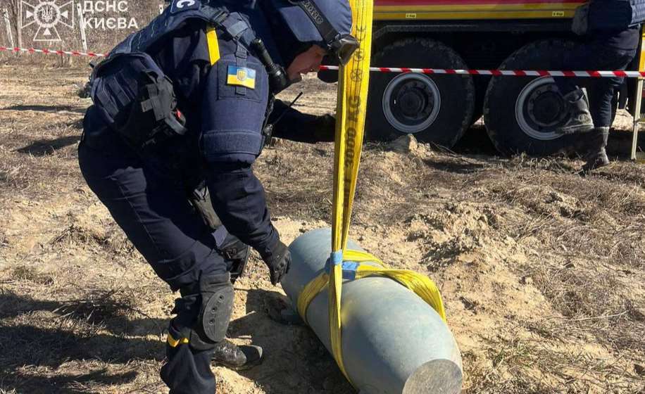 В Киеве обезвредили боевую часть вражеской ракеты