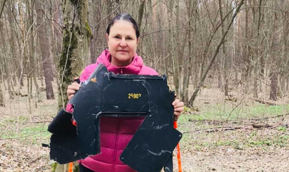 Во время прогулки по киевскому лесу посол ЕС в Украине обнаружила обломки «шахеда»