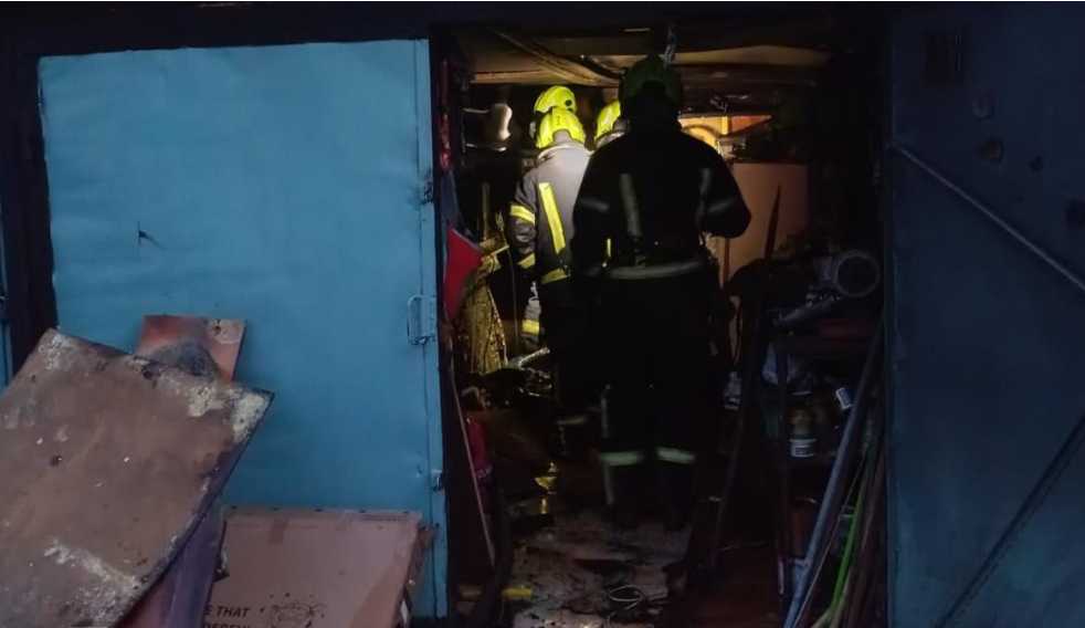 У Києві чоловік згорів у власному гаражі