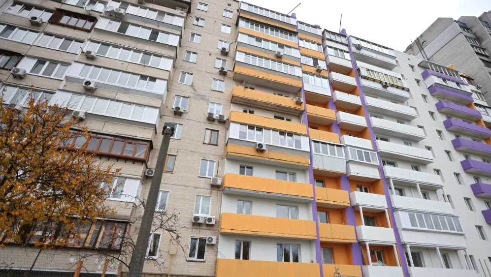 Місто відновлює будинки, які зазнали ушкоджень внаслідок ворожих атак, — Кличко