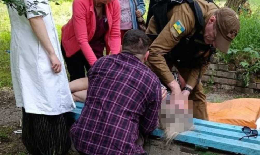Київська «Муніципальна охорона» врятувала жінку, якій раптово стало зле