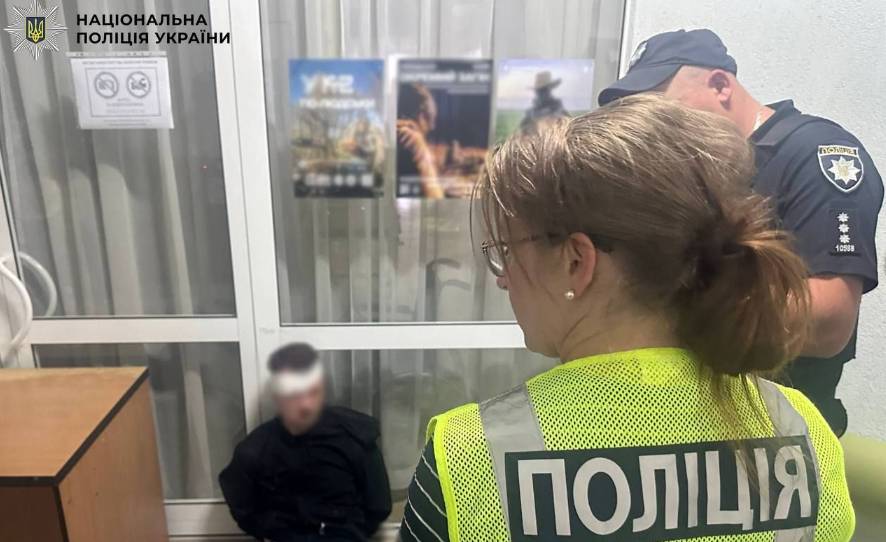 В Подольском ТЦК мужчина смертельно ранил врача ножом во время ВЛК
