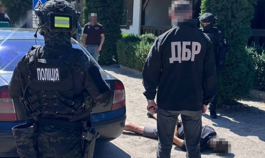 В Киевской области председатель районного суда наживался на уклоняющихся от военной службы