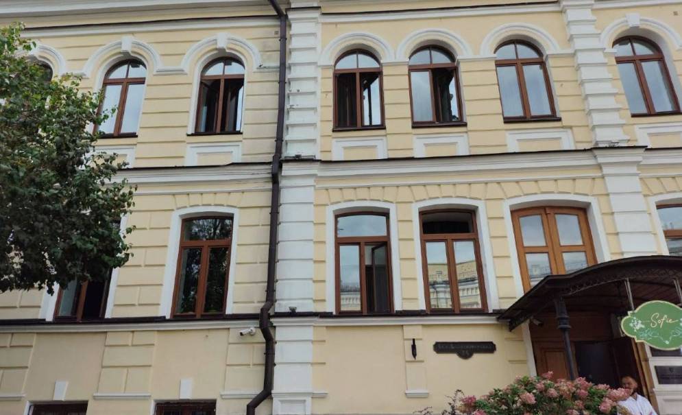 Удар российского дрона по СБУ повредил Софию Киевскую