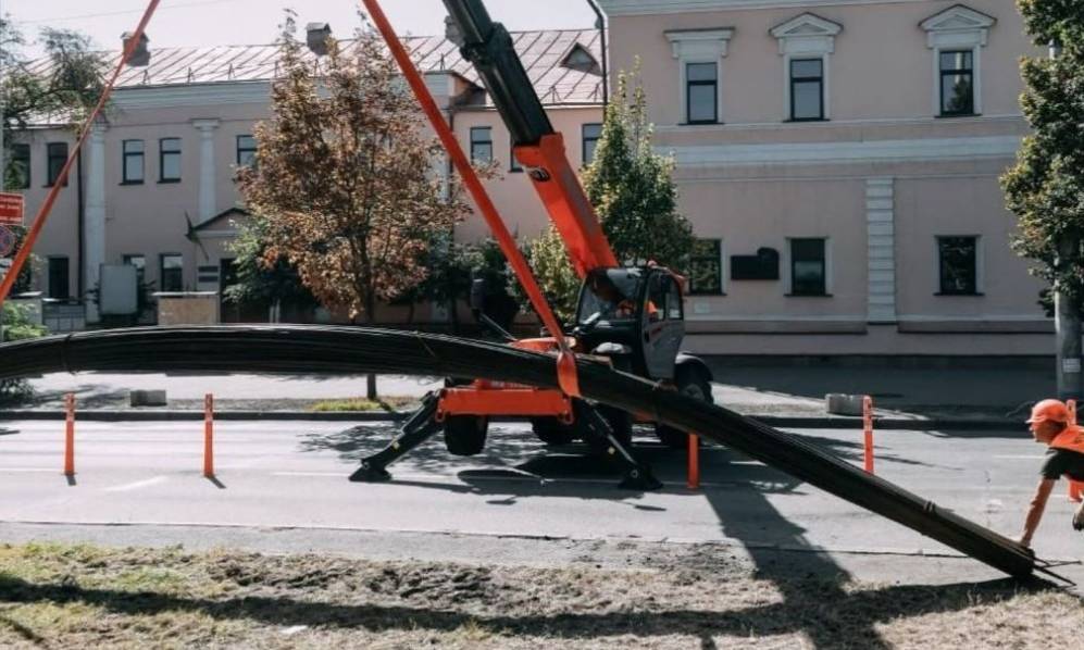 В Києві до кінця року обмежують рух естакадою вздовж Набережно-Хрещатицької